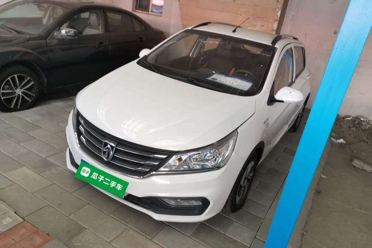 Used Baojun 310 2017 1.5L Automatic Fashion Model