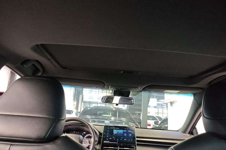 Used Toyota Avalon 2023 2.5L Luxury Edition
