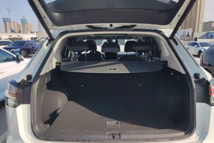 Used Volkswagen Tayron 2023 280TSI Two-Wheel-Drive Luxury Plus Advanced Version