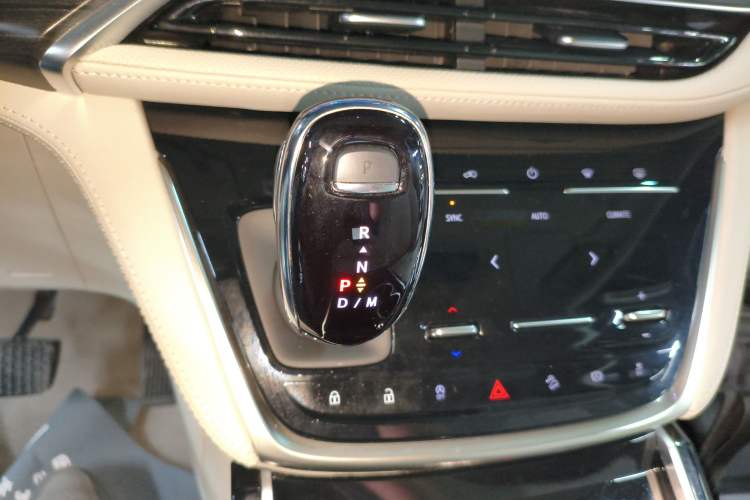 Used Buick GL8 2023 ES Lu Zun Comfort Model