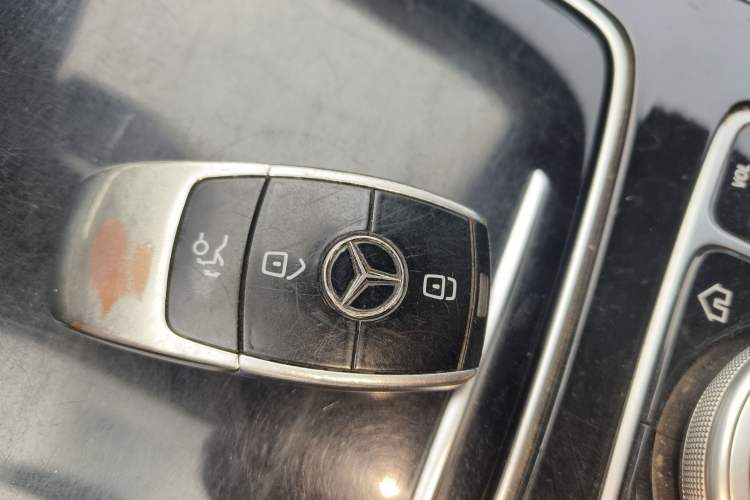 Used Mercedes-Benz E-Class 2016 E 200 L Sport Edition