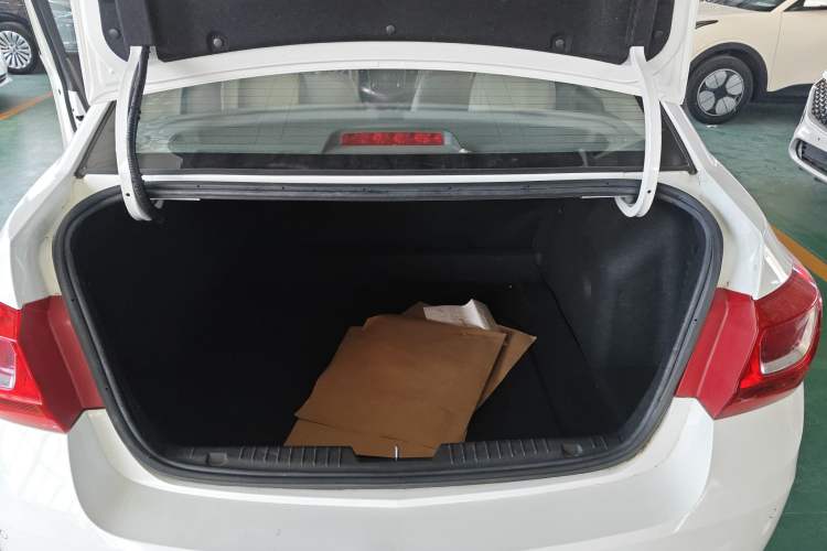 Used Chevrolet Cruze 2015 1.5L Classic SE AT
