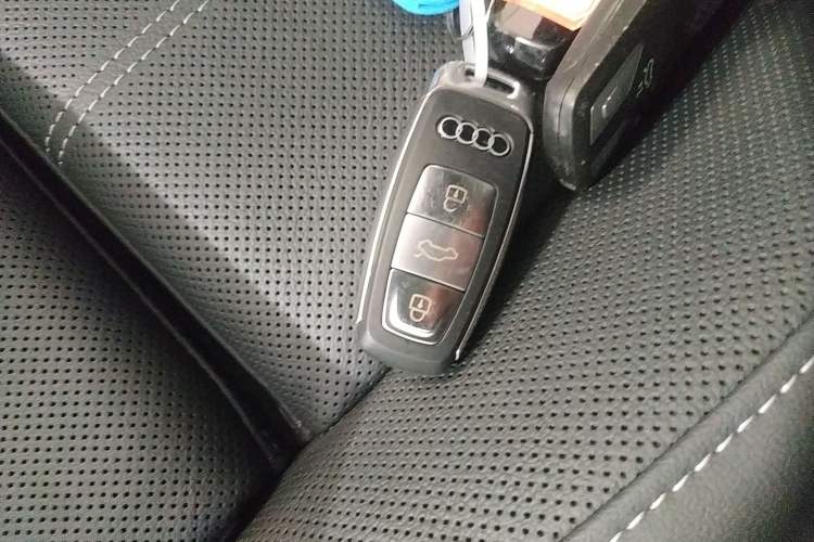 Used Audi A4L 2024 40 TFSI Luxury Dynamic Edition