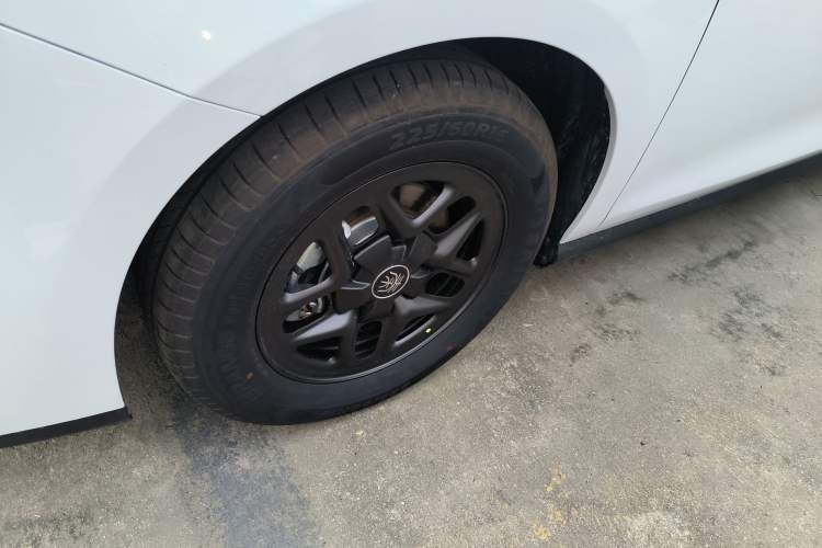 Used BYD Qin PLUS 2025 DM-i Smart Drive 55KM Leading Model
