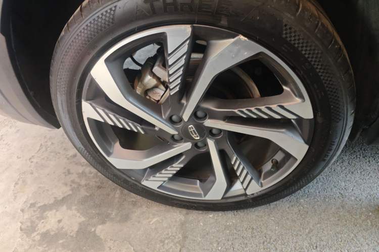 Used Geely Auto Monjaro L 2021 2.0TD DCT EVO Two-Wheel Drive Smart Luxury Version
