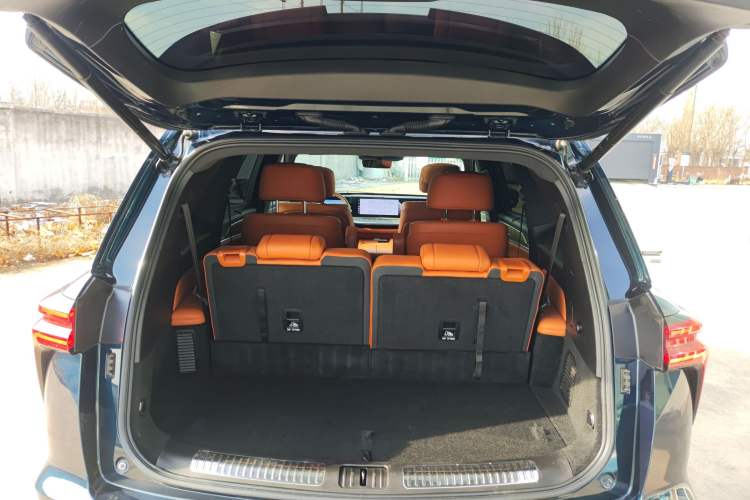 Used Wey Lanshan 2023 Four-Wheel Drive Ultra-Long Range Version
