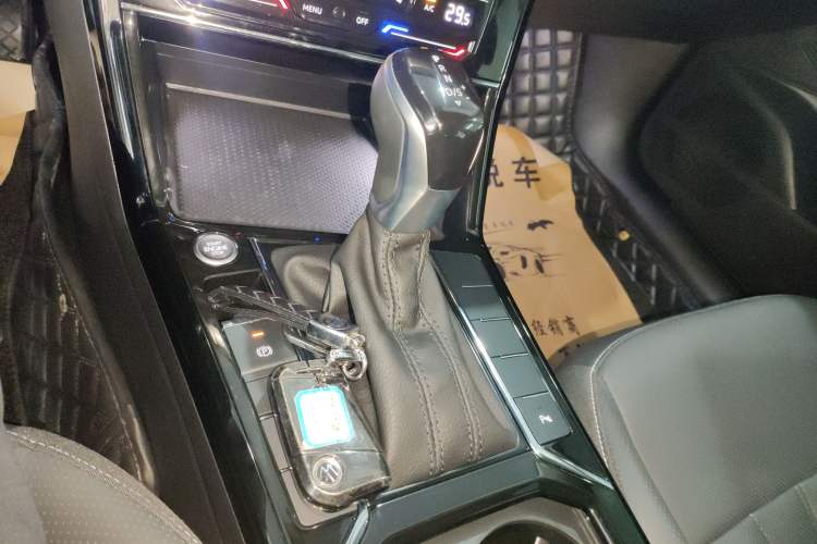 Used Volkswagen Passat 2024 330TSI Starry Elite Edition
