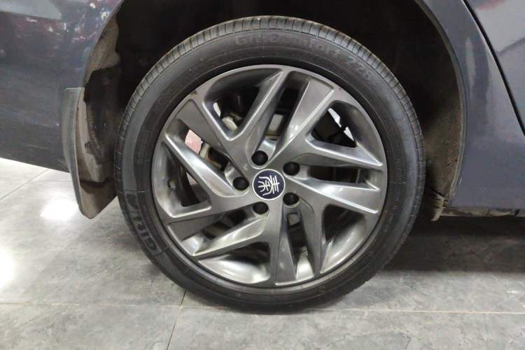 Used BYD Qin New Energy 2019 High-Range Deluxe Model
