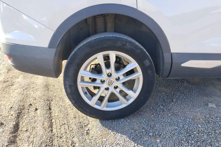 Used Baojun 560 2016 1.8L Manual Value Edition
