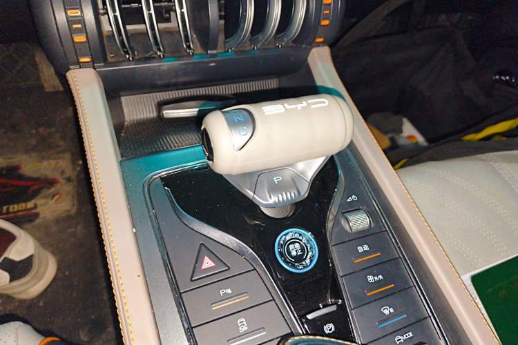 Used BYD Yuan PLUS 2024 Honor Edition 430KM Leading Model
