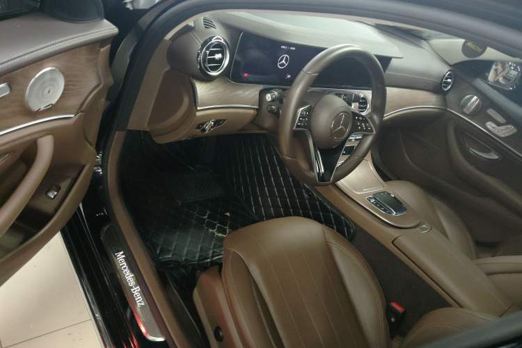 Used Mercedes-Benz E-Class 2023 Updated E 300 L Luxury Edition
