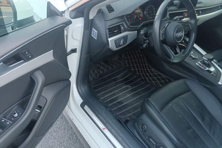 Used Audi A5 2017 Sportback 45 TFSI Fashion Model
