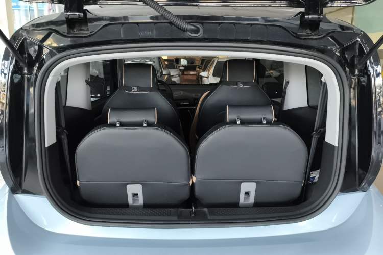 Used Baojun KiWi EV 2022 Artist Lite Edition Lithium Iron Phosphate
