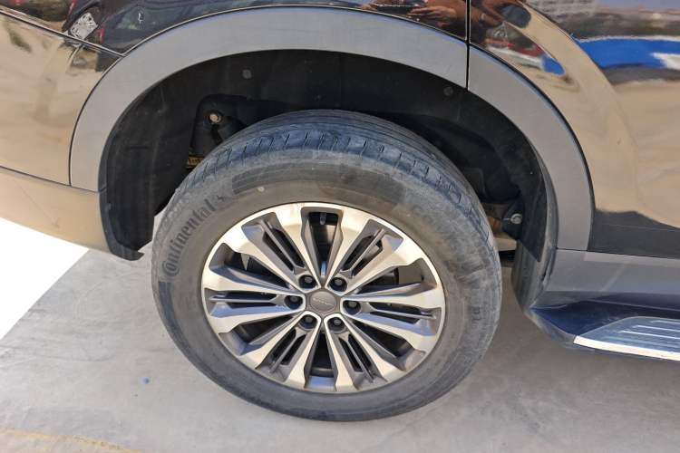 Used SAIC MAXUS D90 2017 2.0T Automatic All-Wheel Drive Sirius