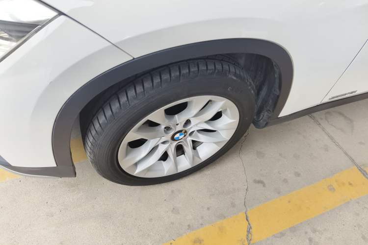 Used BMW X1 2014 sDrive18i Leading Model