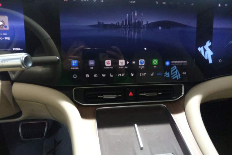 Used Hima AITO M9 2024 Range-Extended Ultra Version 42 kWh 6-Seater Model
