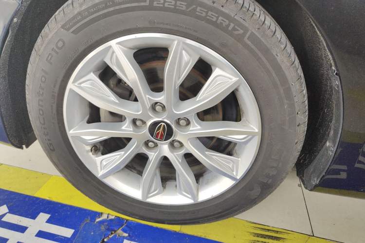 Used Hongqi H5 2019 30TD Dynamic Edition
