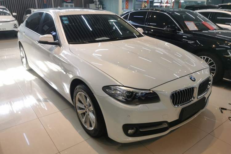 Used BMW 5 Series 2017 520Li Elegant Edition
