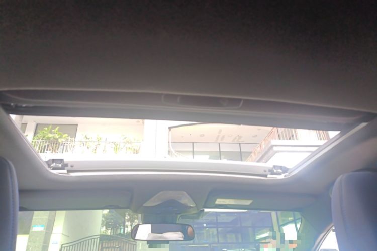 Used Toyota C-HR 2018 2.0L Leading with Sunroof China VI Standard