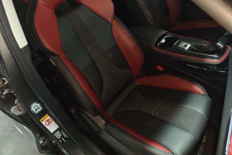 Used Oshan X5 2021 1.5T DCT Prestige Edition
