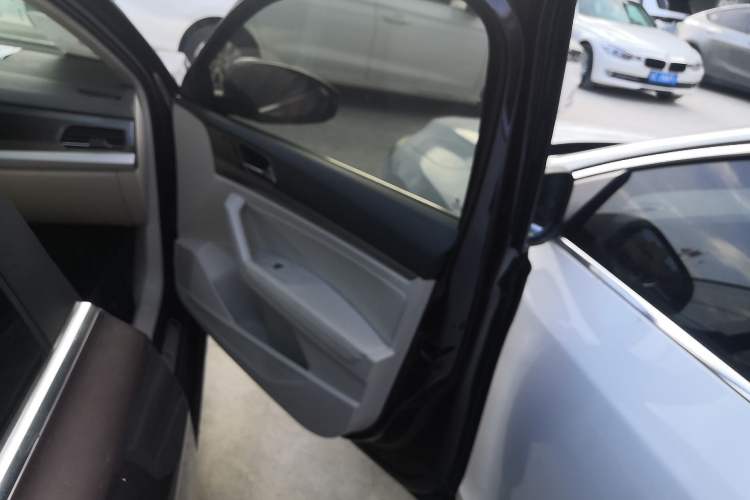 Used Volkswagen Lavida 2019 280TSI DSG Comfort Edition China VI standard
