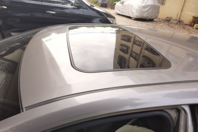 Used Toyota Corolla 2021 Dual-Motor 1.8L E-CVT Elite Edition