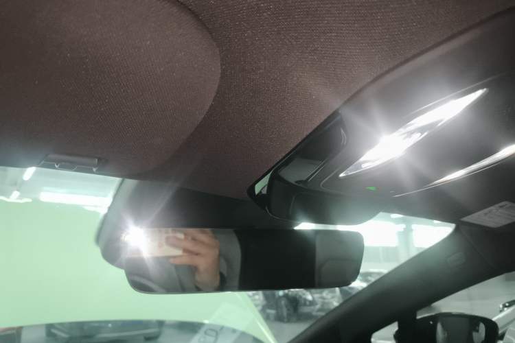 Used Hongqi EH7 2024 690 Pro
