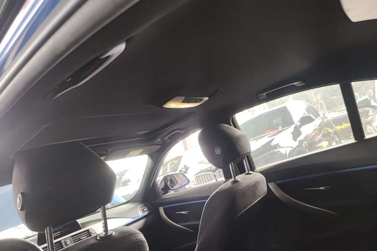 Used BMW 3 Series 2018 320i M Sport Package
