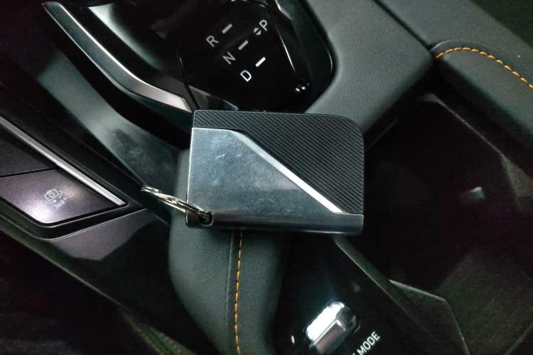 Used Lynk & Co 06 EM-P 2022 PHEV 84 km Range Pro Version
