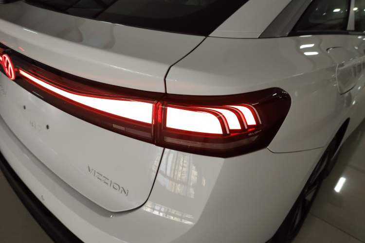 Used Volkswagen ID.7 VIZZION 2024 AIR model