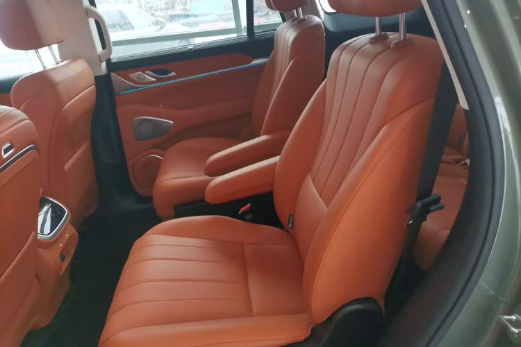 Used Wey Lanshan 2025 Four-Wheel Drive Ultra