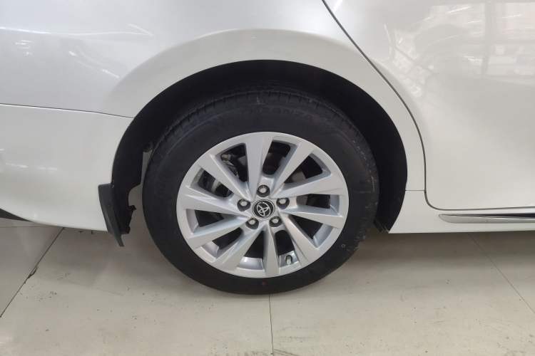 Used Toyota Camry 2023 2.0G Luxury Edition