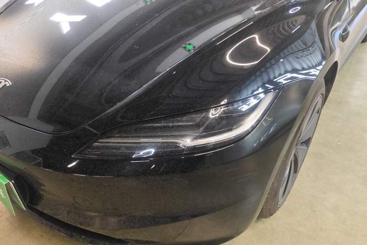 Used Tesla Model 3 2023 Long-Range All-Wheel-Drive Version
