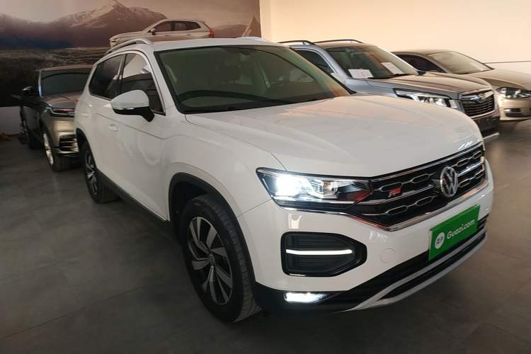 Used Volkswagen Tayron 2019 330TSI Two-Wheel-Drive Luxury Version China V Emission Standard
