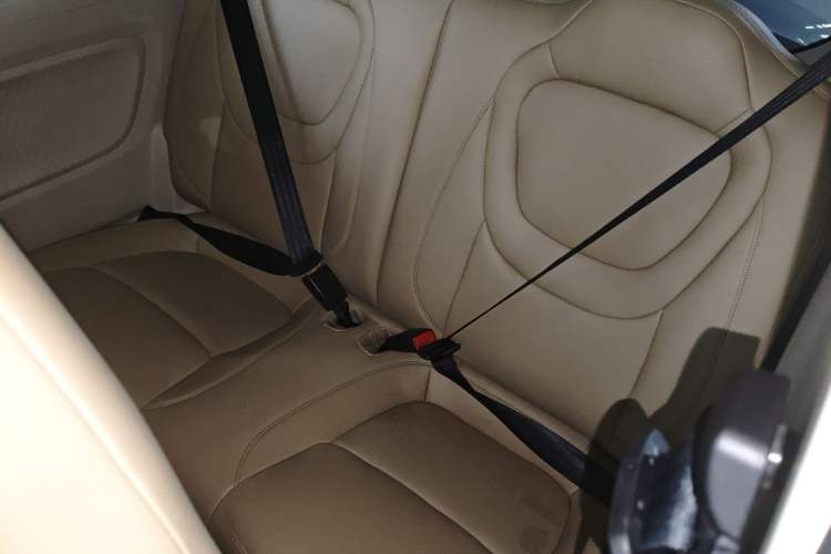 Used Wuling Hongguang MINIEV 2024 3rd Generation 215km Advanced Version
