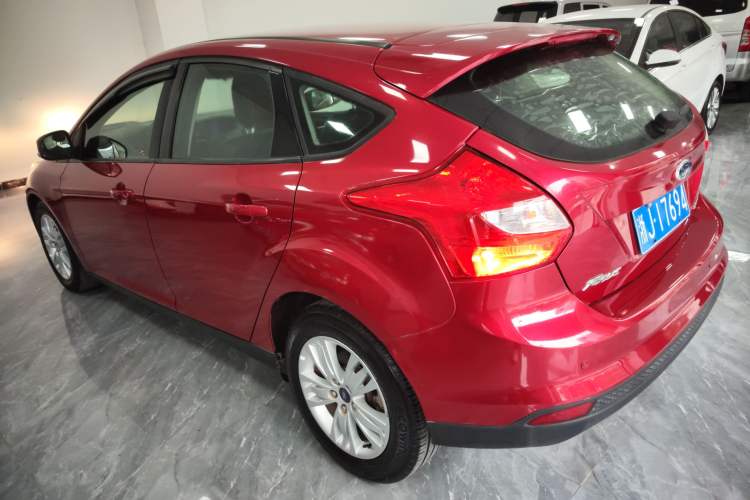 Used Ford Focus 2012 Hatchback 1.6L Automatic Comfort Model
