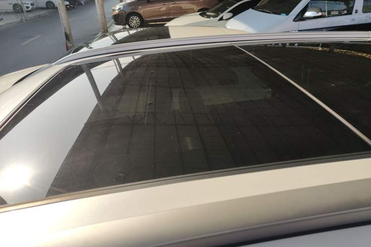 Used Changan CS75 2017 Shangkui Edition 1.5T Automatic Fengxiang Model