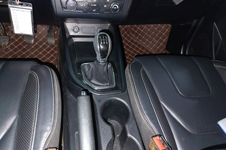 Used Dongfeng Fengon 580 2018 1.8L Manual Comfort Model
