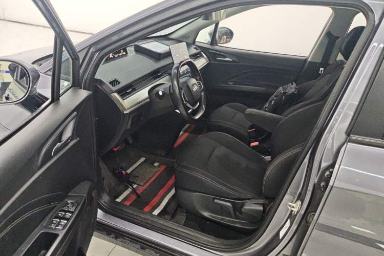 Used NETA V 2022 Chao 300 Lite Ternary Lithium