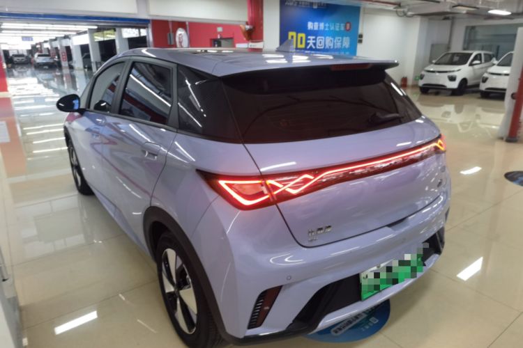 Used BYD Dolphin 2023 420 km Fashion Edition
