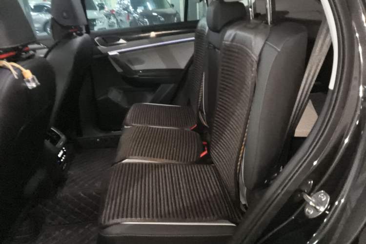 Used Volkswagen Tayron 2024 330TSI Two-Wheel Drive Luxury Plus Advanced Version
