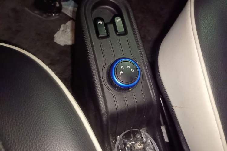 Used Wuling Hongguang MINIEV 2022 Easy Version Lithium Iron Phosphate