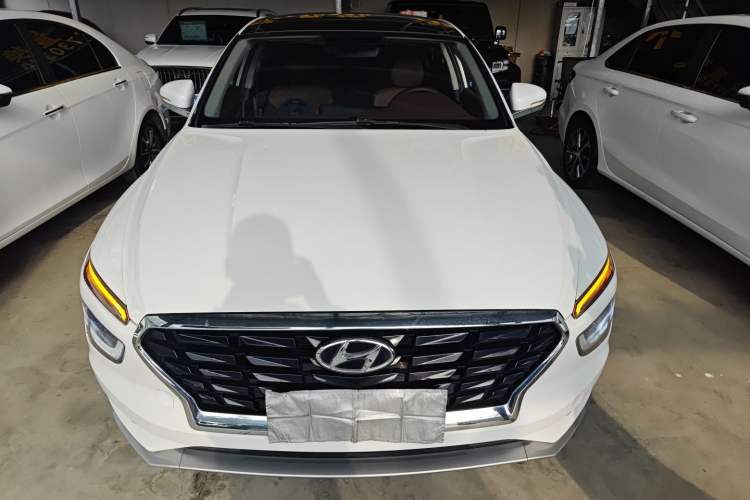 Used Hyundai Mistra 2021 1.8L CVT GLX Elite Edition
