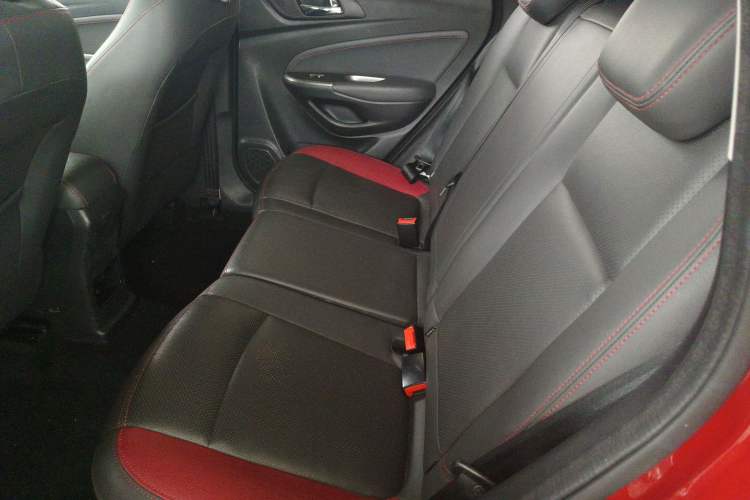 Used Changan CS15 2016 1.5L Manual Fashion Edition
