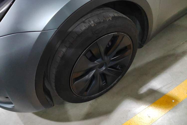 Used Tesla Model Y 2024 Rear-Wheel-Drive Version