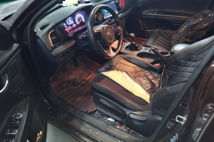 Used Kia K4 2014 1.8L Manual GL
