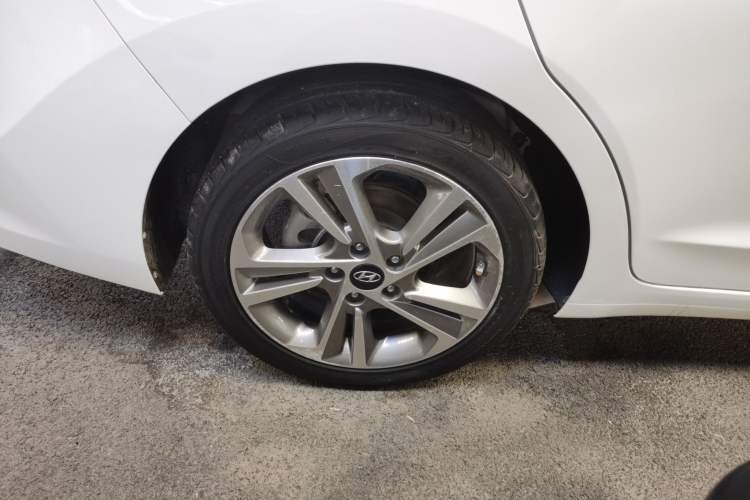 Used Hyundai Elantra 2016 1.6L Automatic ZhiXuan – Elite Version