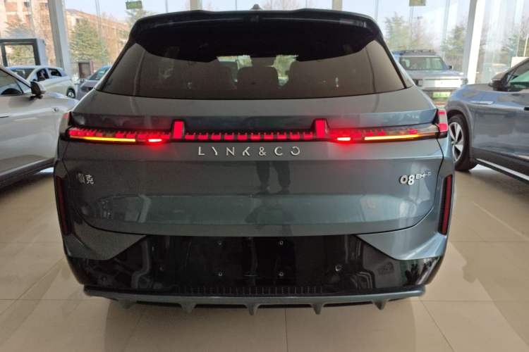 Used Lynk & Co 08 EM-P 2025 245km Ultra-Long Range Halo
