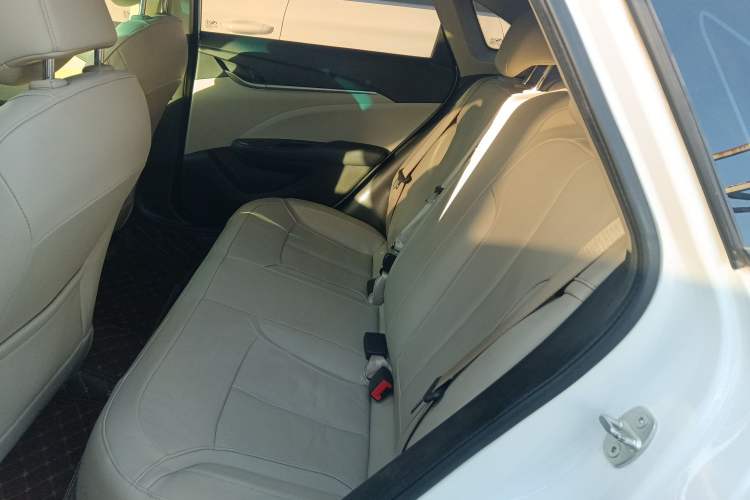 Used Buick GT 2019 15T Dual-Clutch Connected Elite Model China VI
