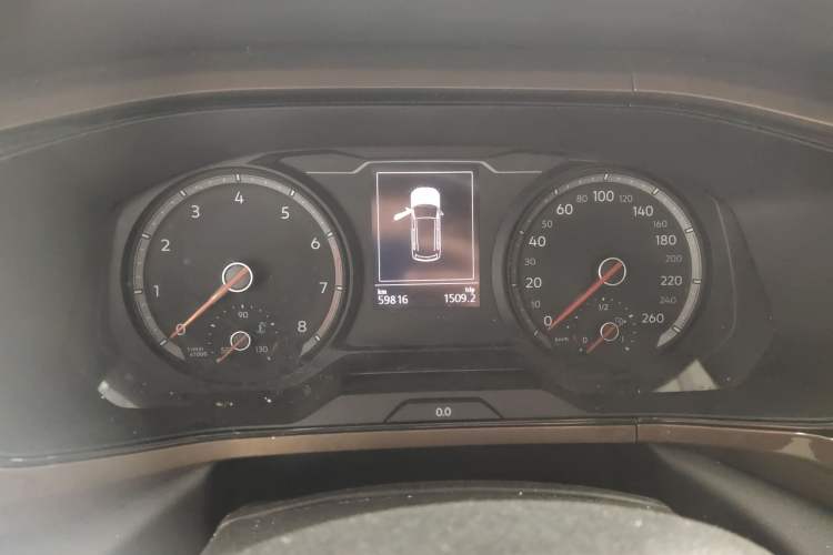 Used Volkswagen Tharu 2020 280TSI Two-Wheel Drive Luxury Plus Version China VI Standard
